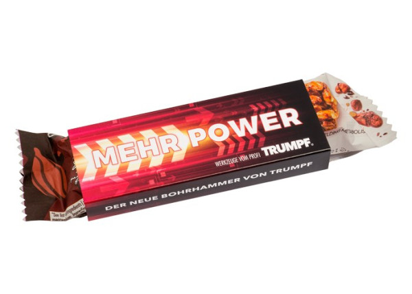 Powerbar Energy Riegel im Werbeschuber